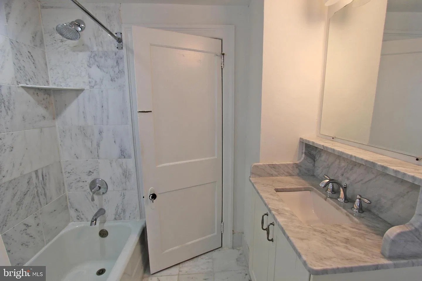 Conestoga House bathroom