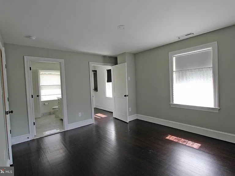 Conestoga House bedroom