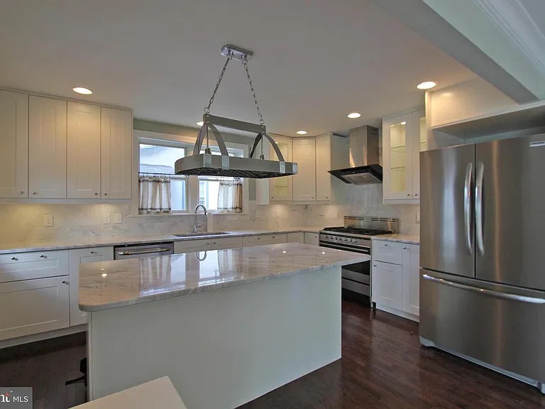Conestoga House kitchen